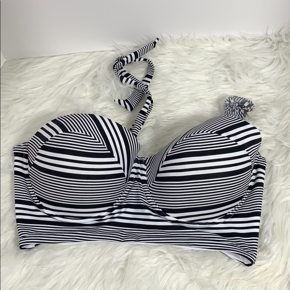 NWOT Bikini top with wide band removable strap - Picture 1 of 3